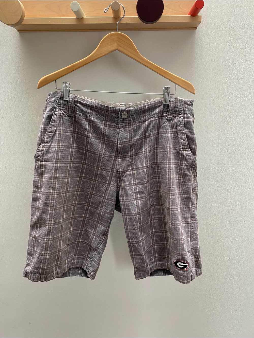 J. America Gray Plaid Men's Flat Front Shorts